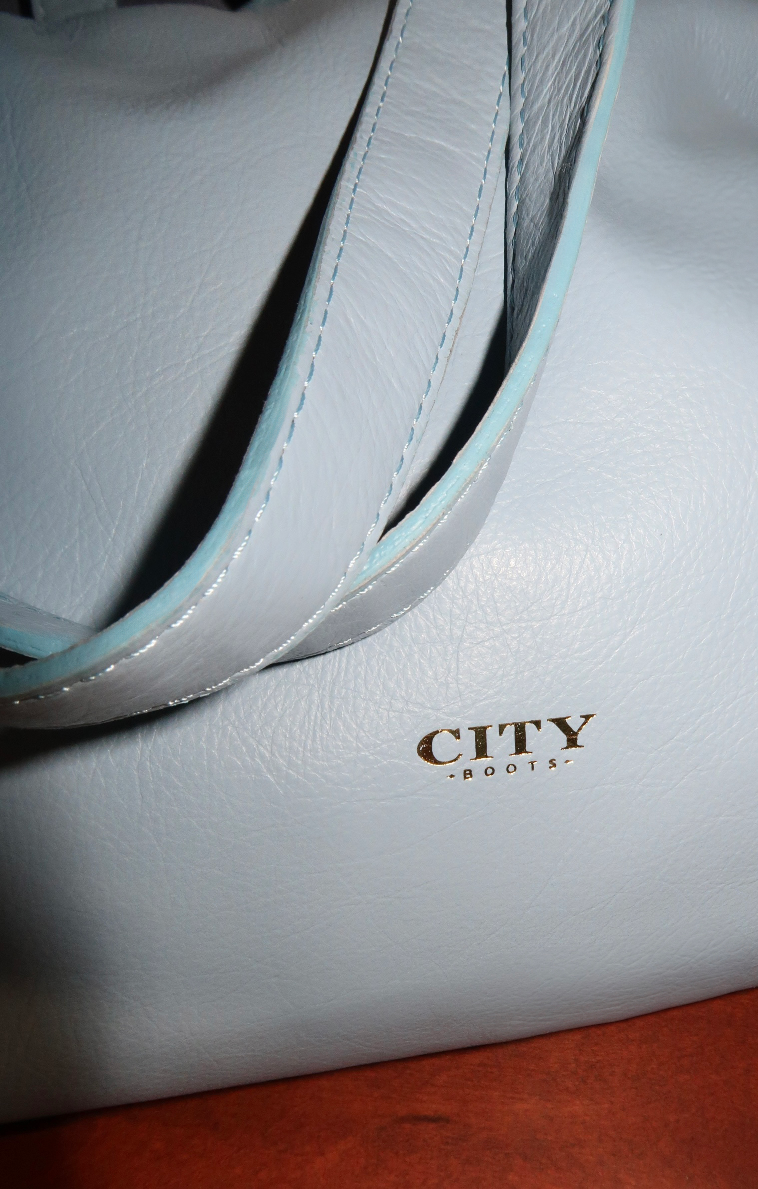 The CITY Tote - CITY Boots