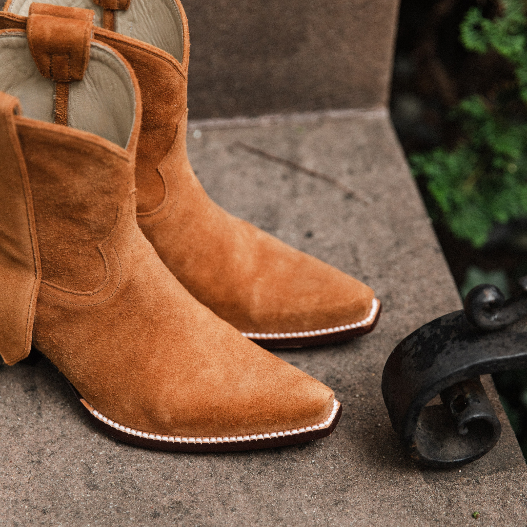 The 24/7 Boot Brown Suede