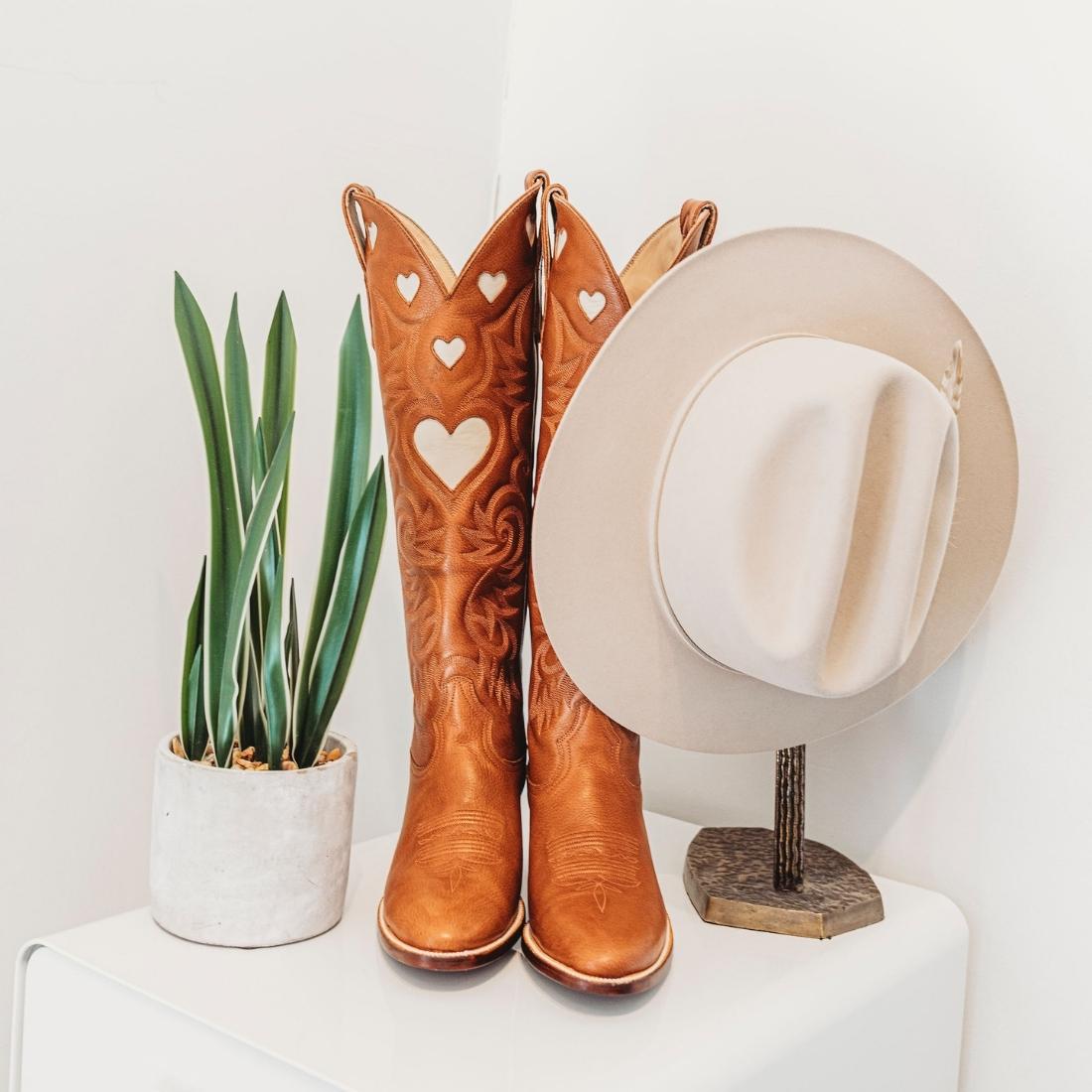 Tan Heart Boot Limited Edition - CITY Boots